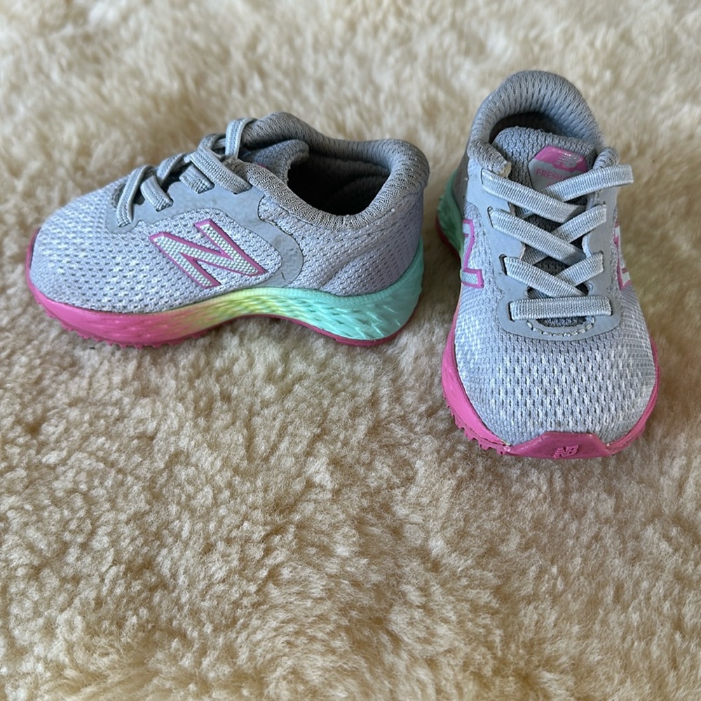 Size -2 New Balance Kid's Fresh Foam Arishi V2 Bungee Running Shoe